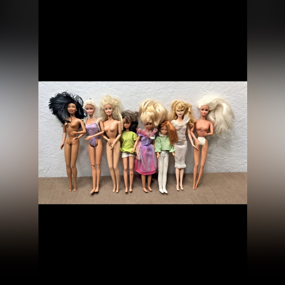 Vintage Lot of 8 Barbies Barbie Dolls from 60s 80s 90s Mattel
